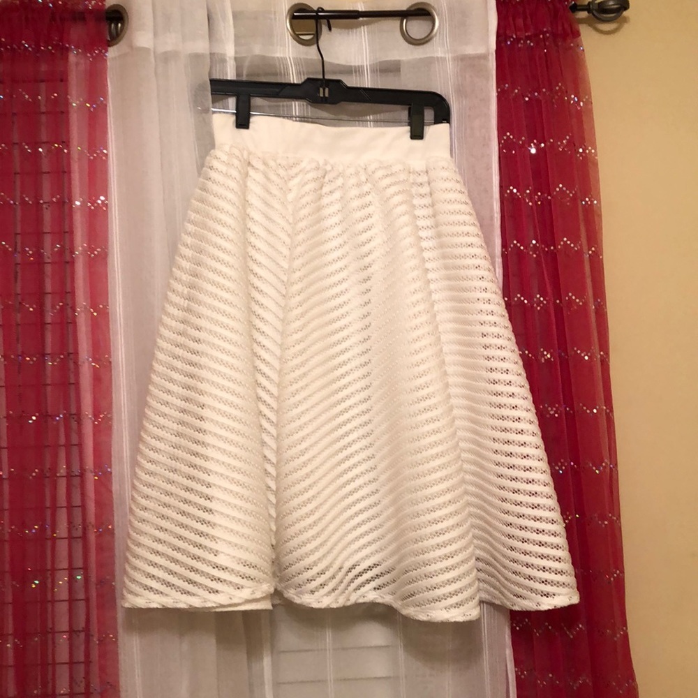 White stunning skirt